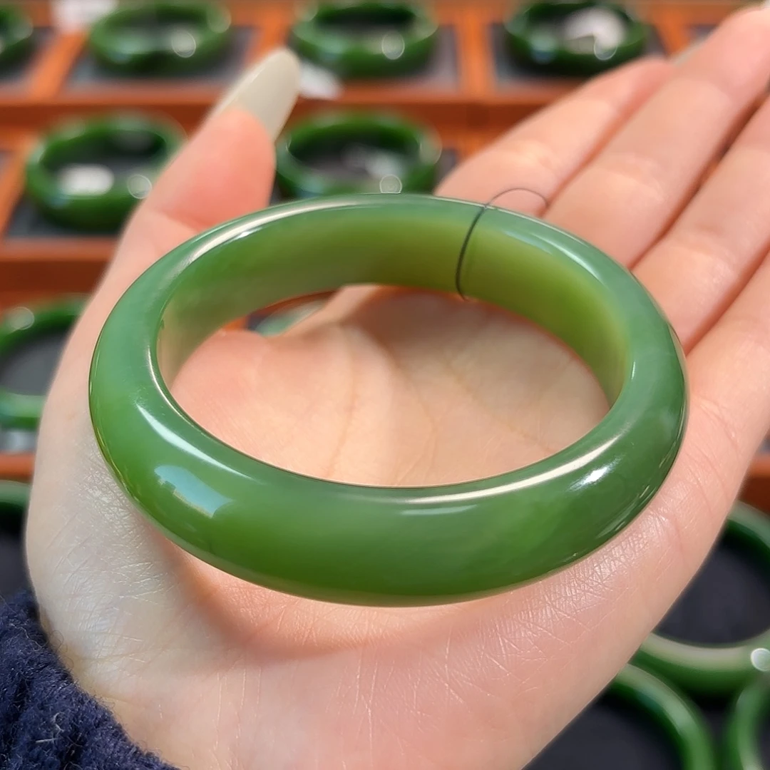 和田玉（碧玉）未镶嵌手镯粉青猫眼