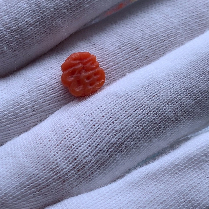 未镶嵌南红玛瑙珠宝奇石