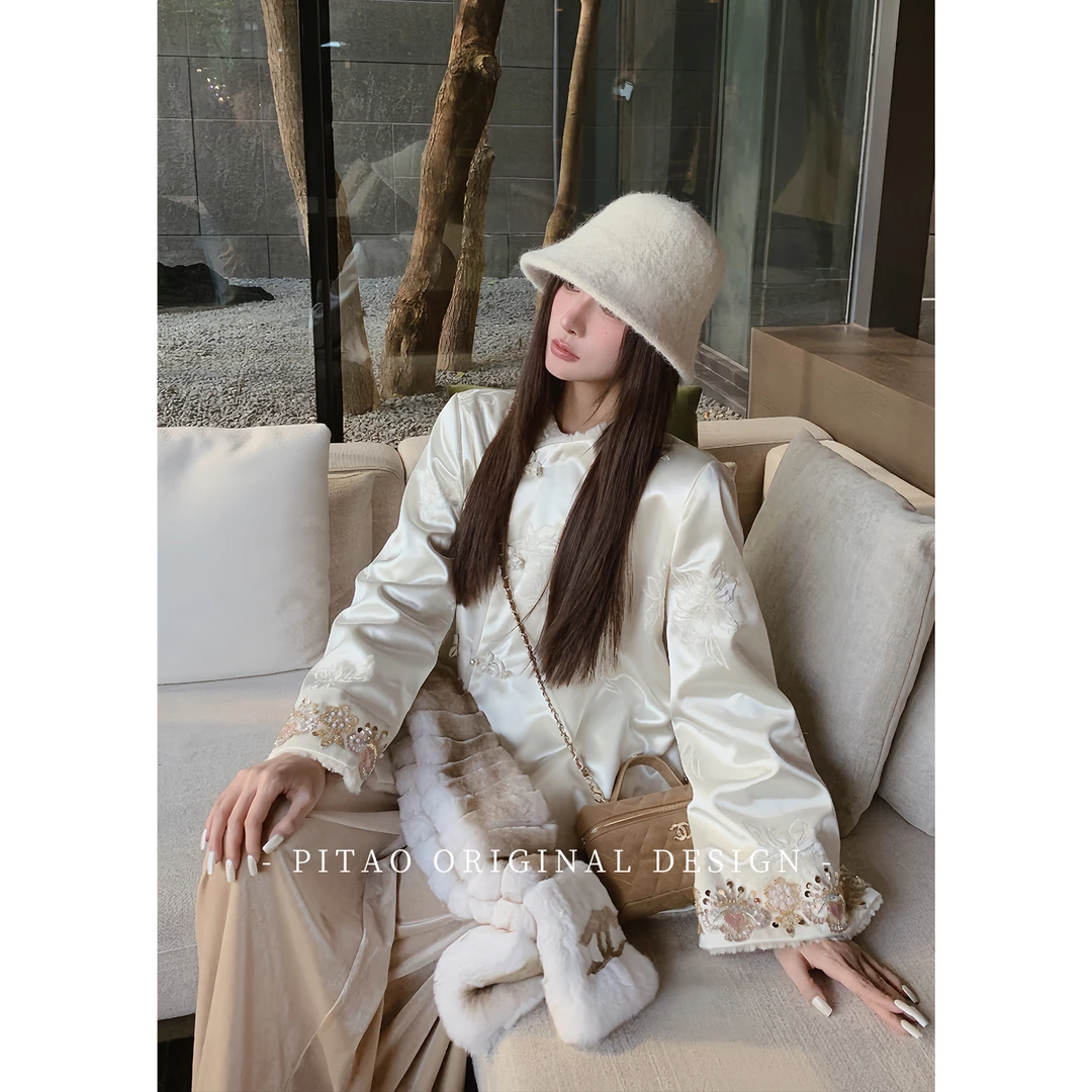 杜屁屁桃PITAO 原创【玉露凝香】时尚轻奢新中式印花重工钉珠外套