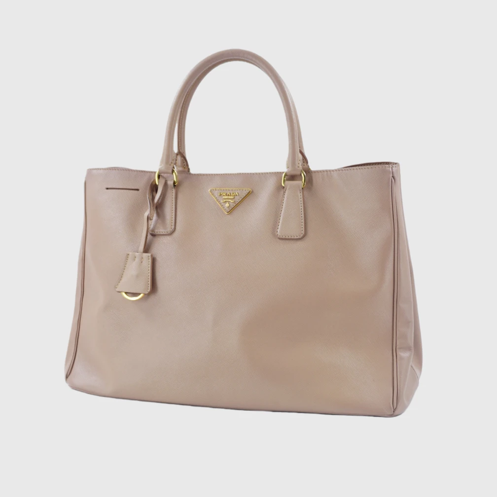 95新 Prada/普拉达 二手奶茶色全皮手提包K61243