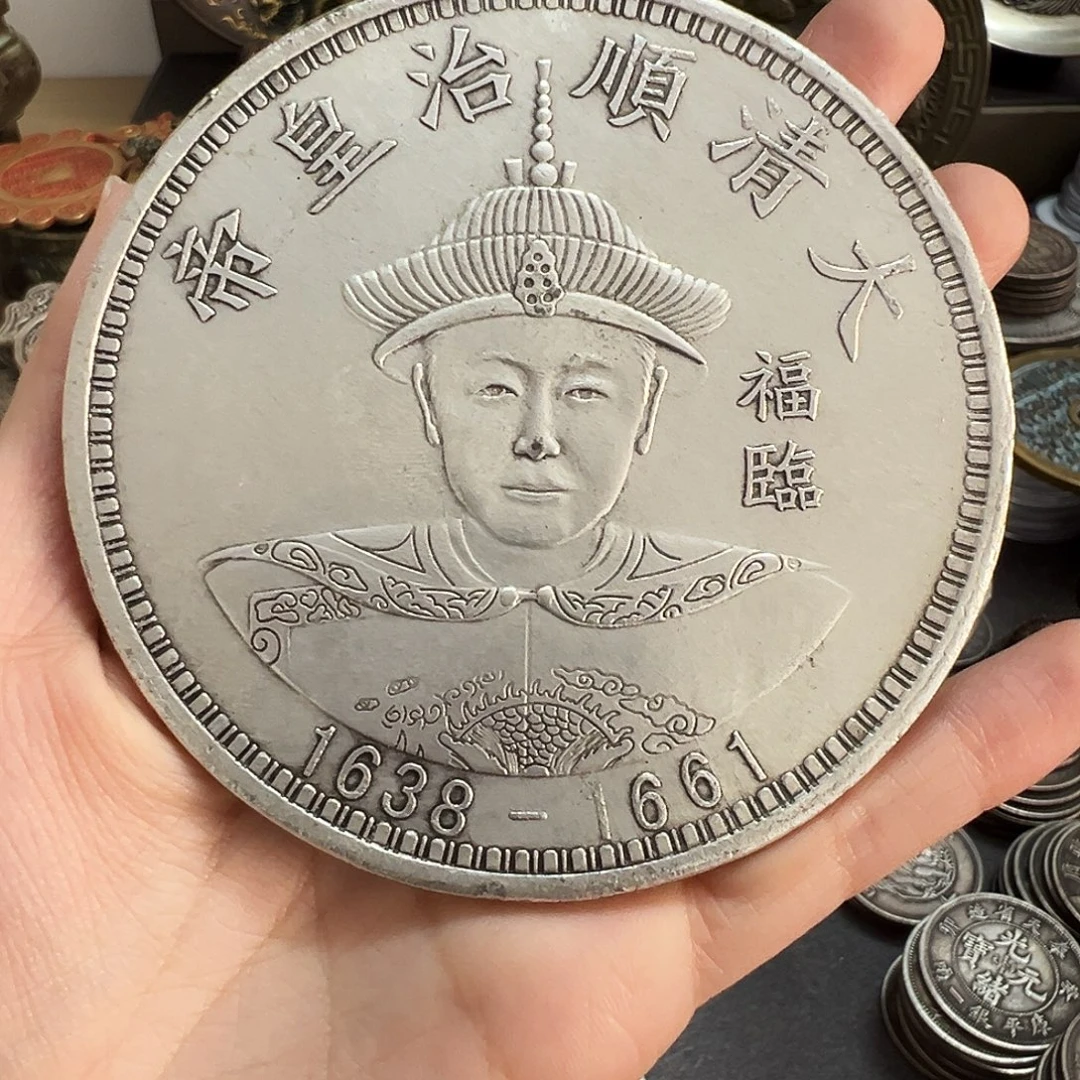 金属复古风格摆件