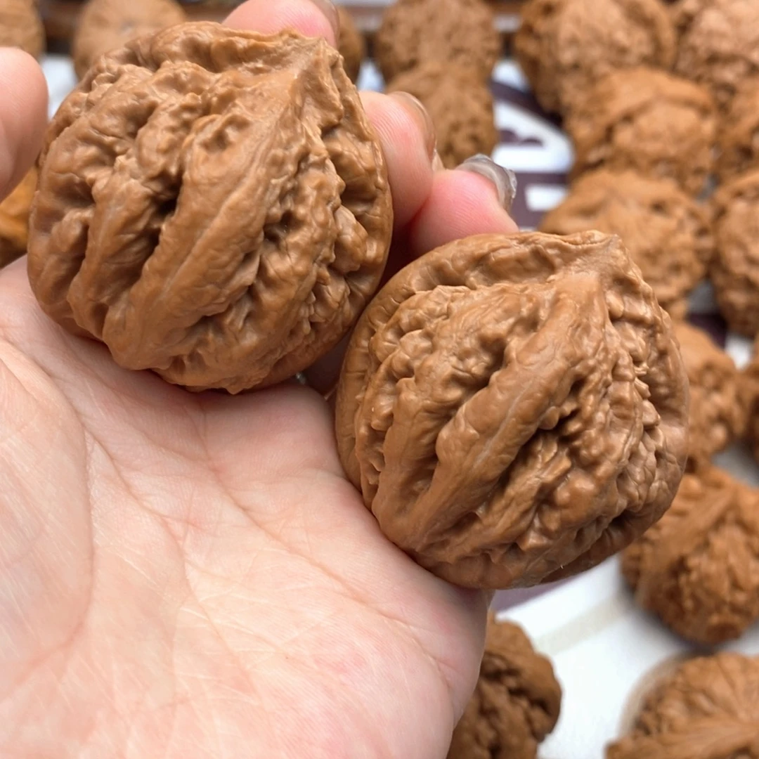 【闪购商品】文玩核桃把件44尺霸王龙