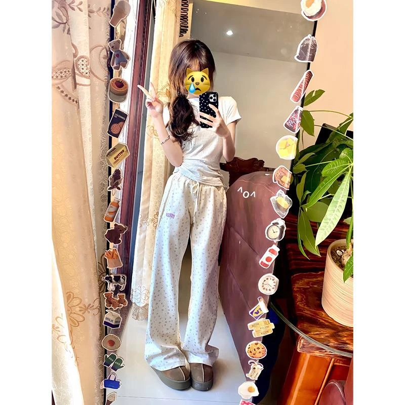 小碎花微喇休闲裤女夏秋季2025新款阔腿美式垂感小个子宽松直筒裤
