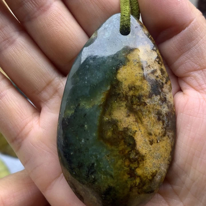 【闪购商品】岫岩河磨玉（透闪石质玉）吊坠未镶嵌
