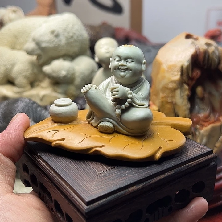 东北石松花石摆件