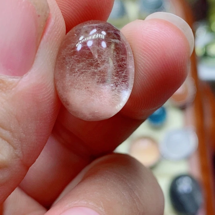 未镶嵌颈饰水晶c***哩水晶