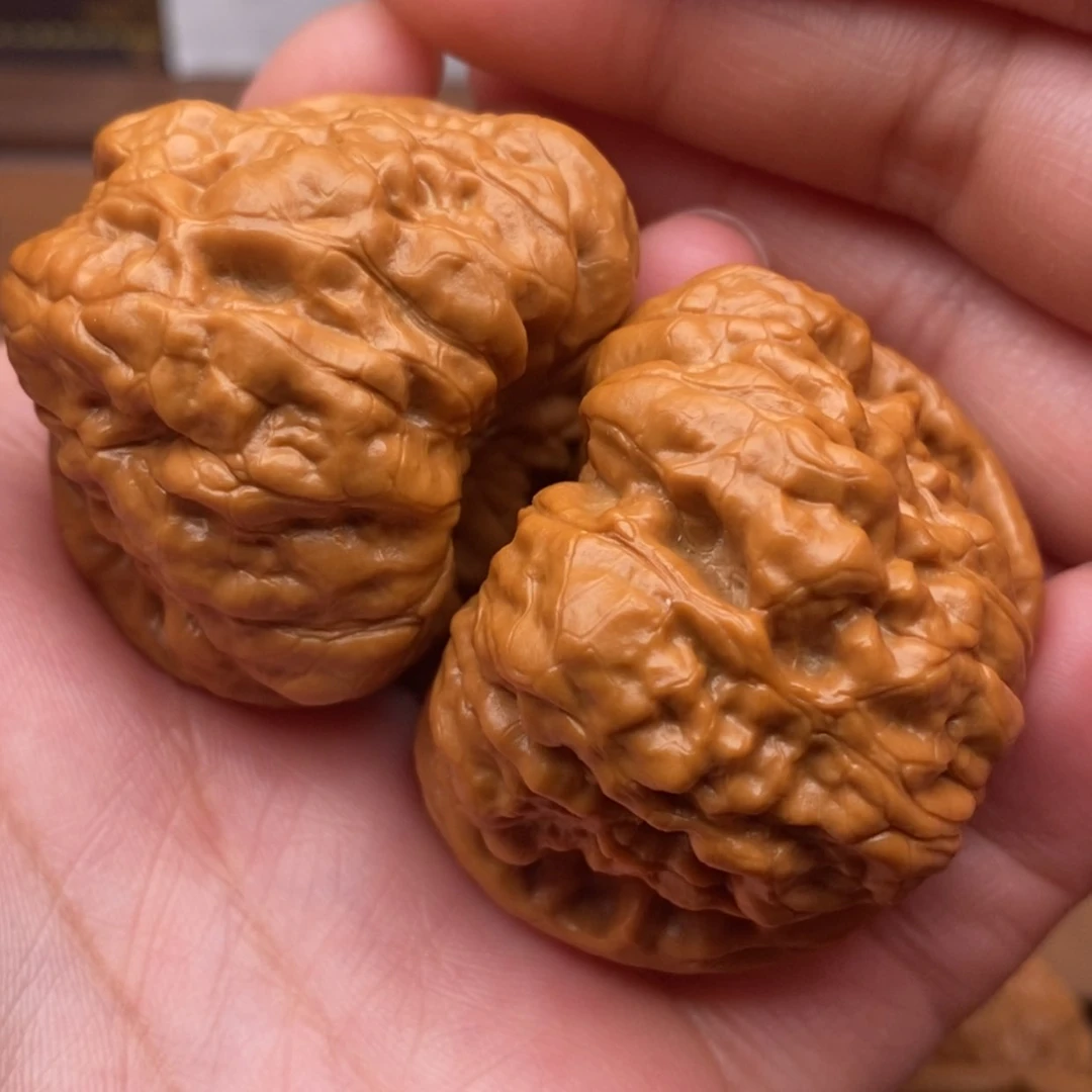 【闪购商品】文玩核桃把件高****驴边44左右