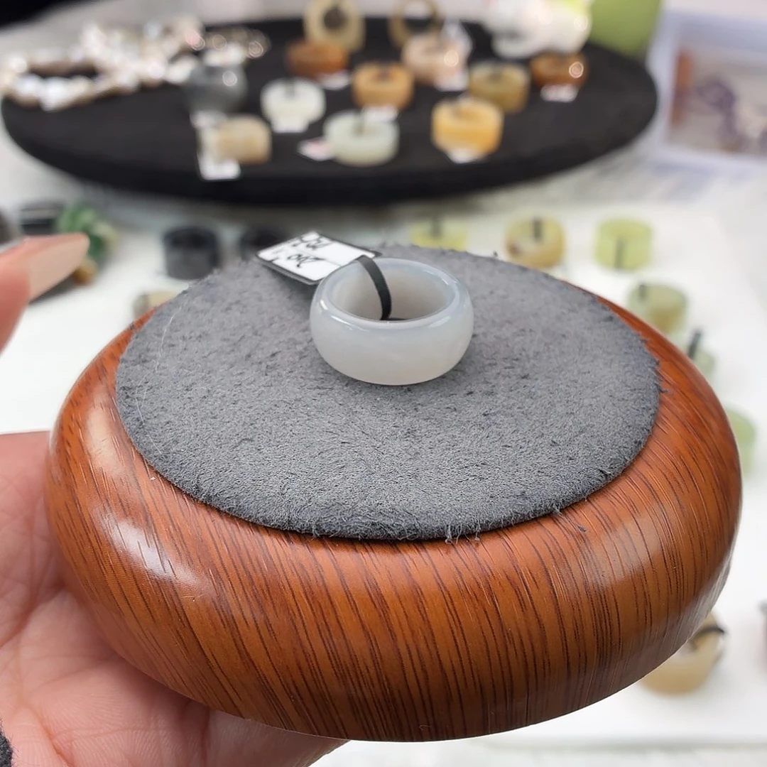 和田玉（糖玉）未镶嵌戒指b103冰紫轮胎16.4