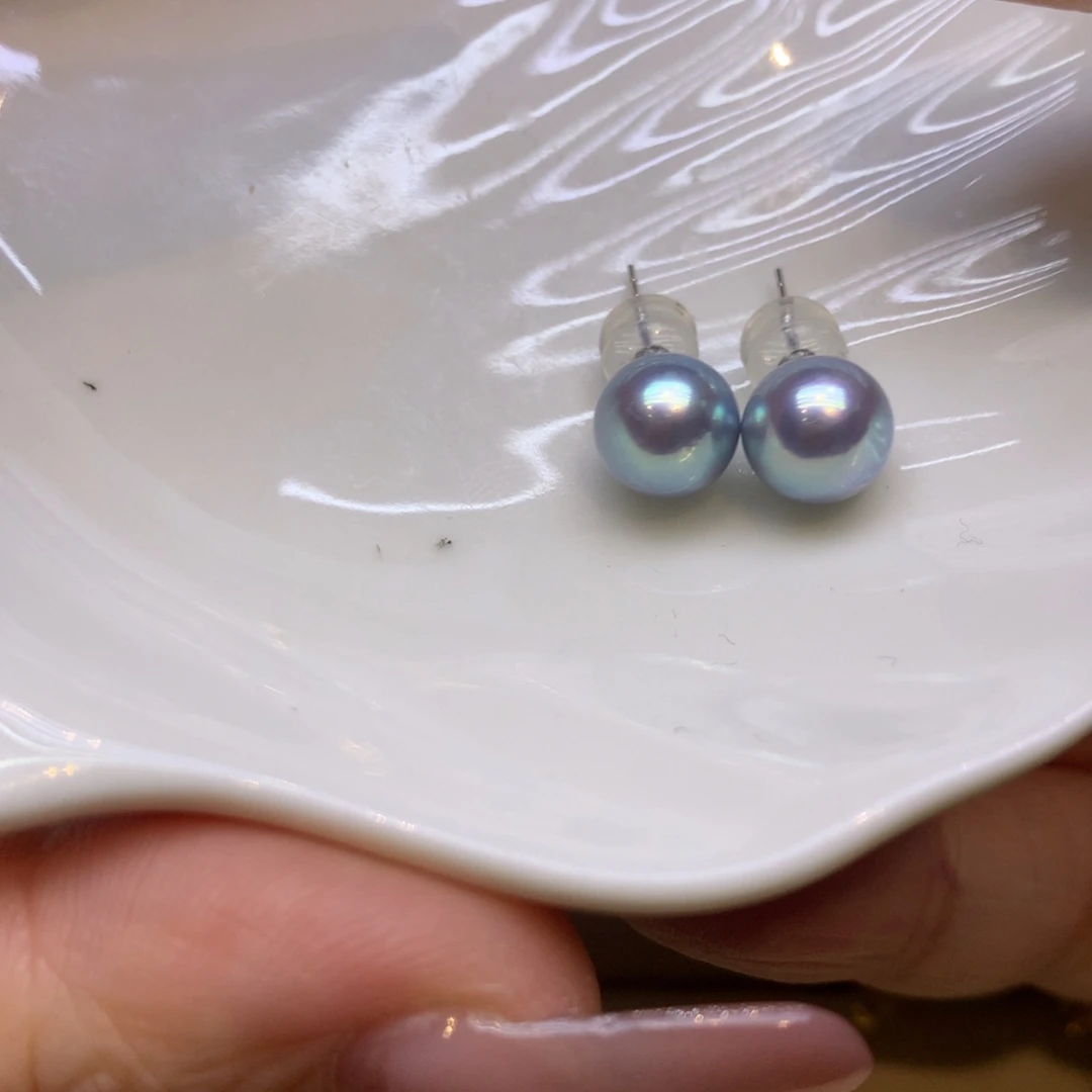 铂Pt950镶嵌耳饰海水珍珠