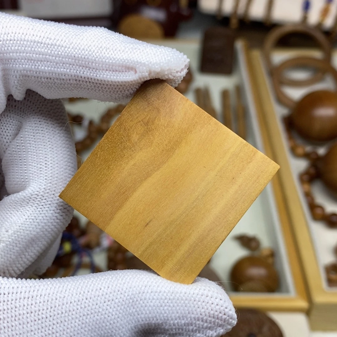 檀香木其他印度迈索尔老山檀3.8*3.8茶杯垫