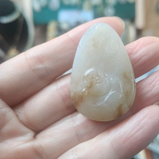 和田玉未镶嵌挂件