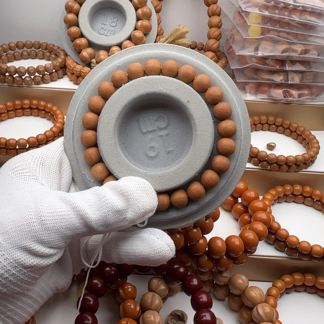 s***.核桃小圆满小凤仙