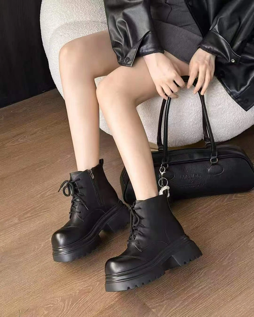 【大美家328】秋季女厚底增高系带马丁靴（55696）多