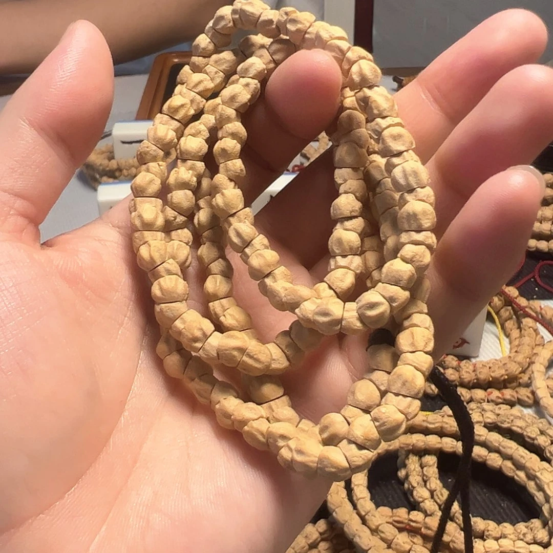 s***t柏香籽/百香籽手串