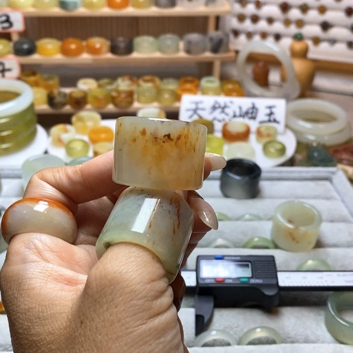 冰***魄未镶嵌岫玉戒指岫玉精品指环内径 23.3