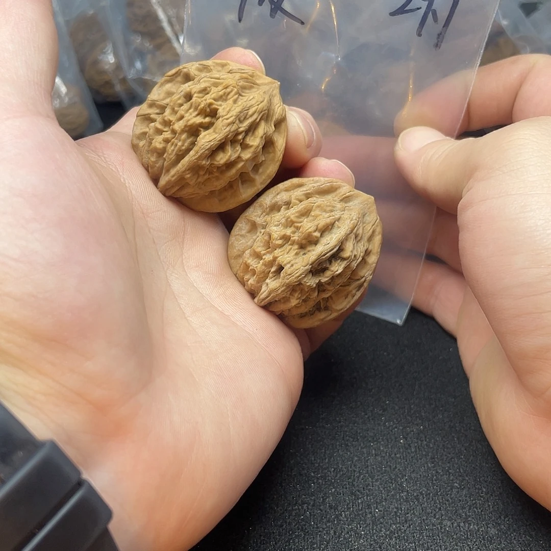 把件文玩核桃麦虎