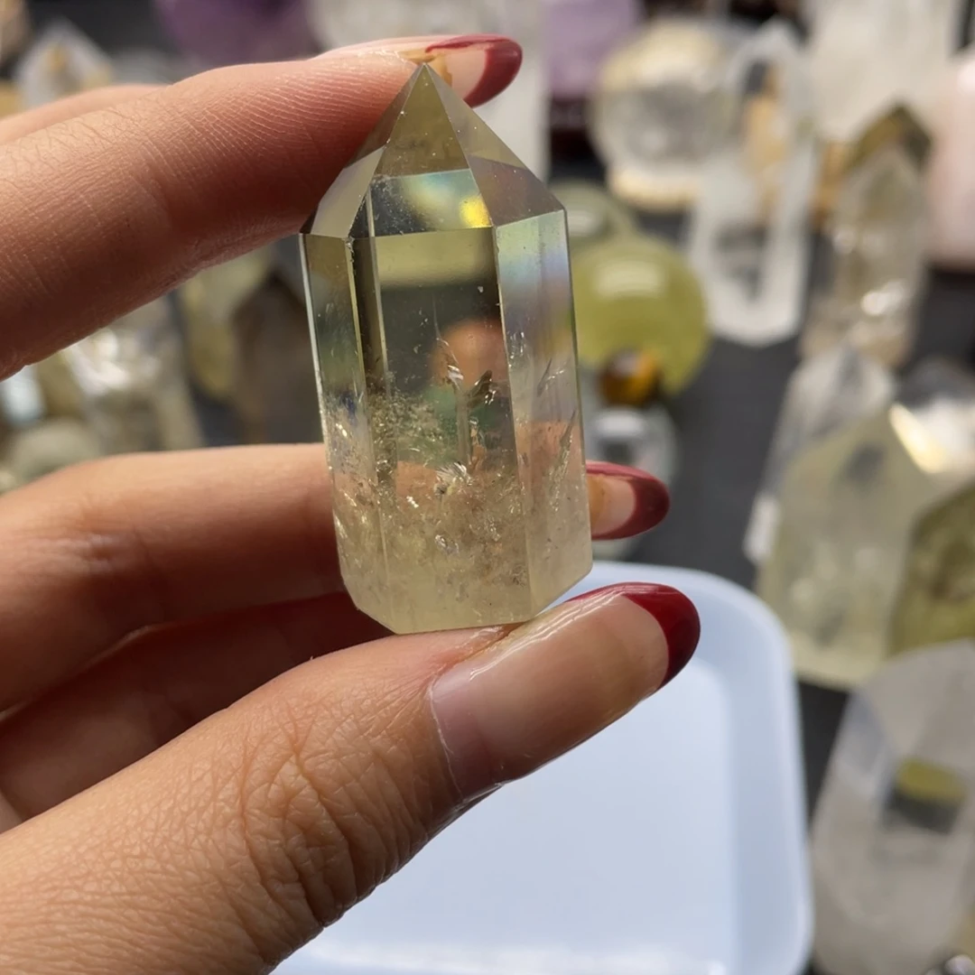 水晶61未镶嵌小**饱黄水晶柱