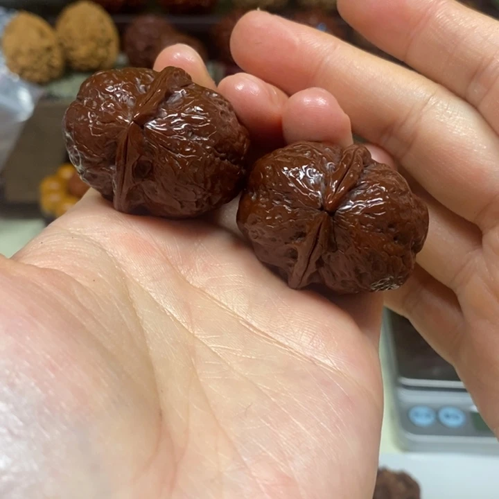 文玩核桃吊坠云铁