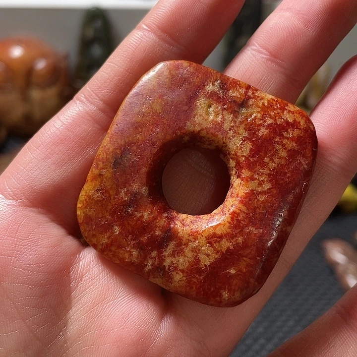 蛇纹石玉未镶嵌挂件