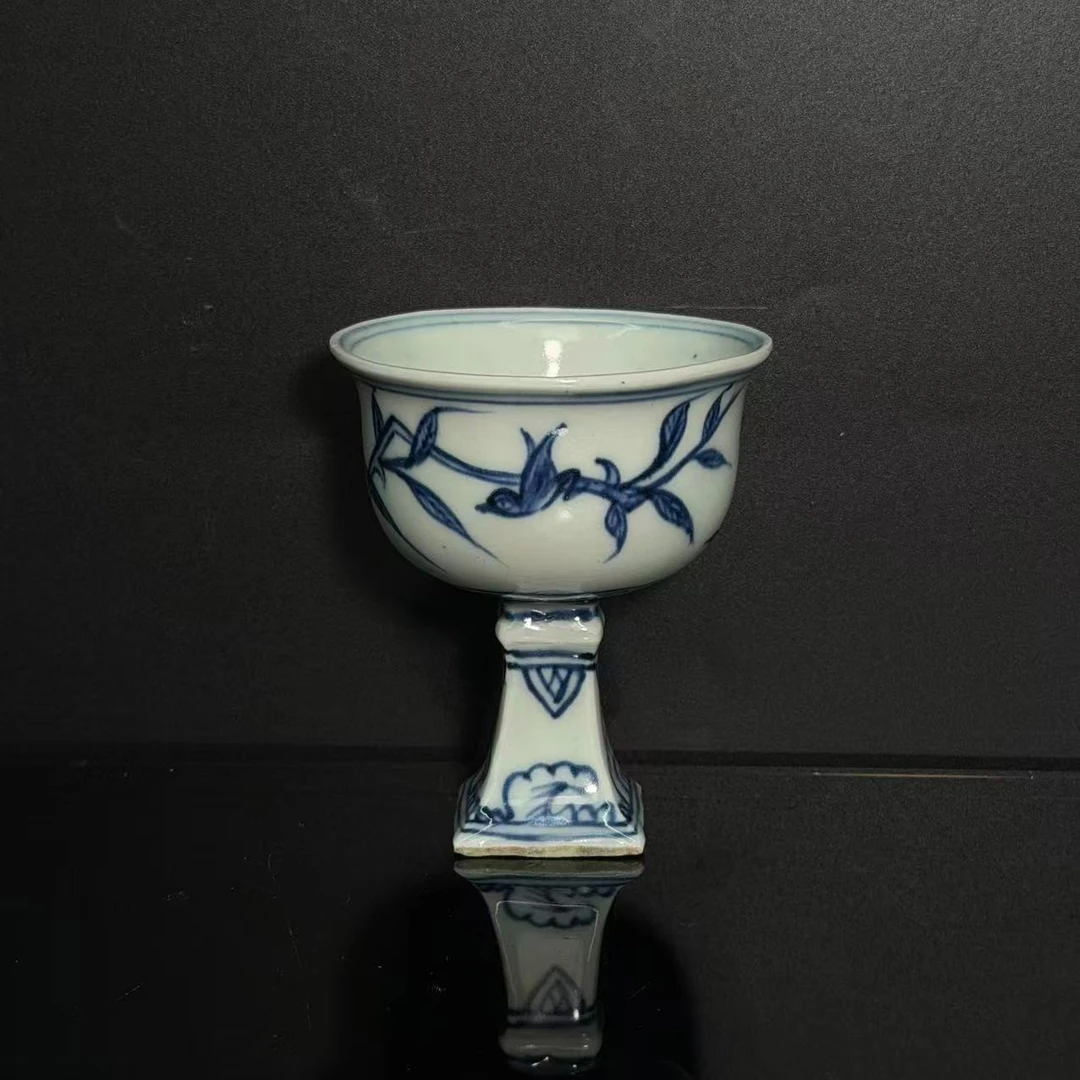 Lot14-青花高足杯清代年制款高8.5cm口7cm-YC11120022001100