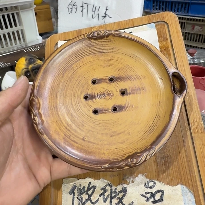 微瑕疵介意勿拍陶瓷器皿S354