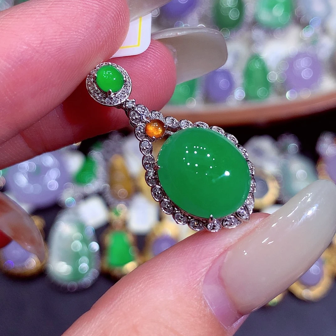 翡翠18K金镶嵌吊坠(不含链)