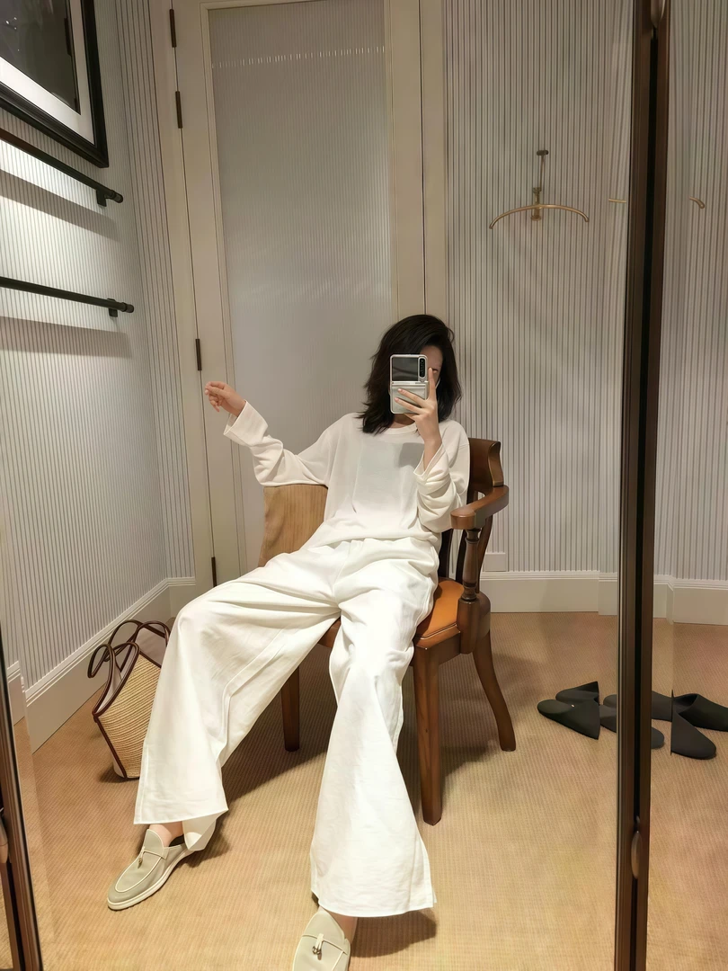 贝贝精品礼盒时尚轻奢衣服 抢完即无！