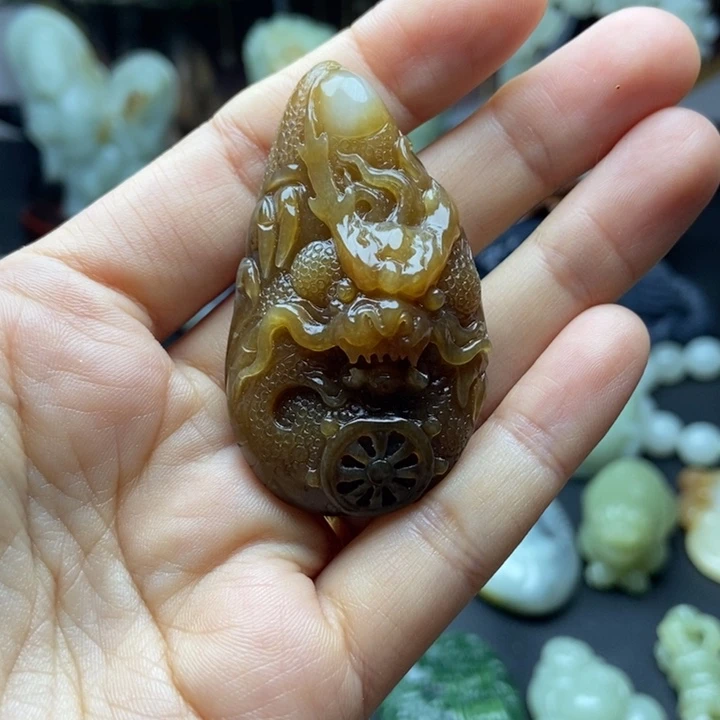 未镶嵌和田玉挂件