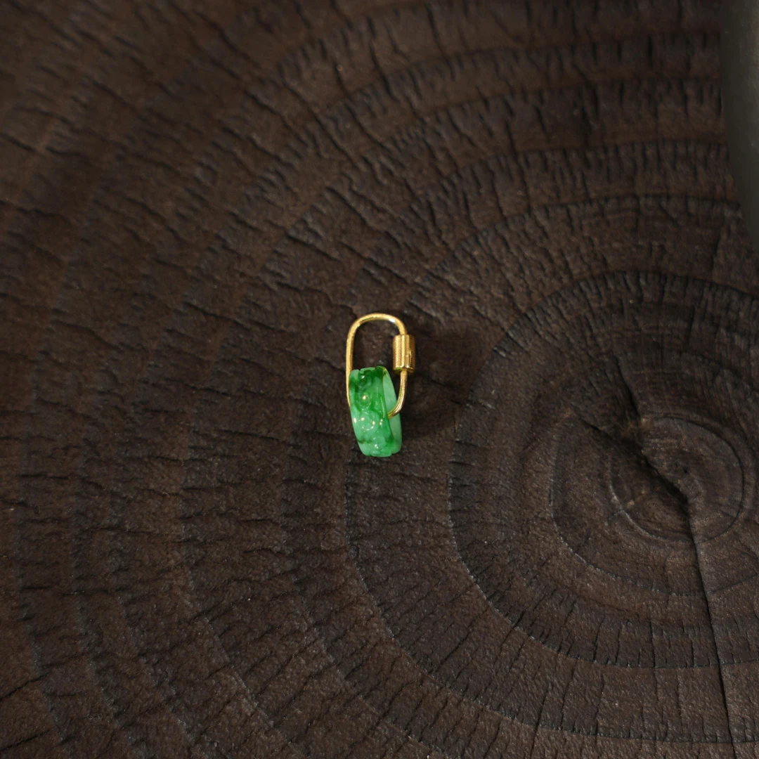 瑶池-天然A货翡翠18K金吊坠（多样性发其一）