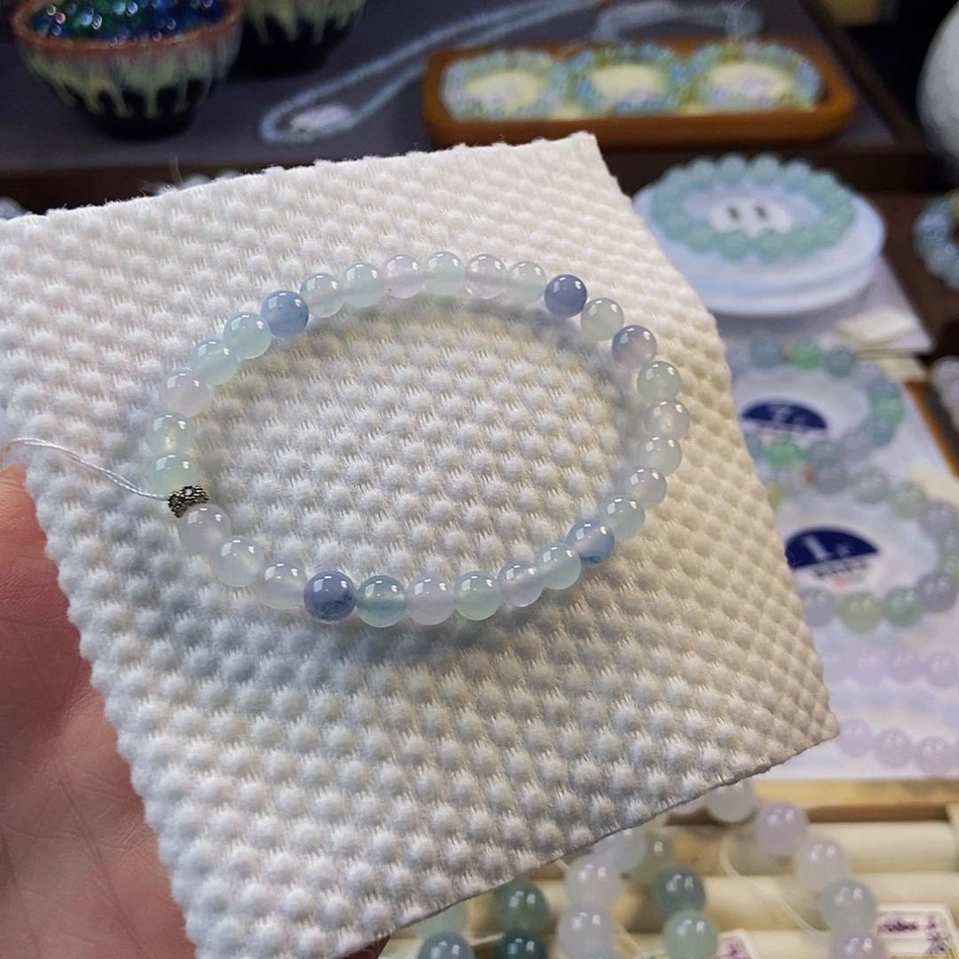 定制翡翠未镶嵌翡翠手串卡6