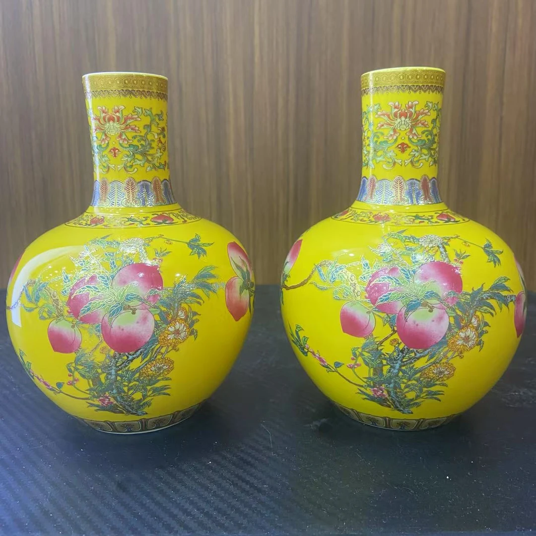 【百善瓷业】九桃五福天球对瓶GH