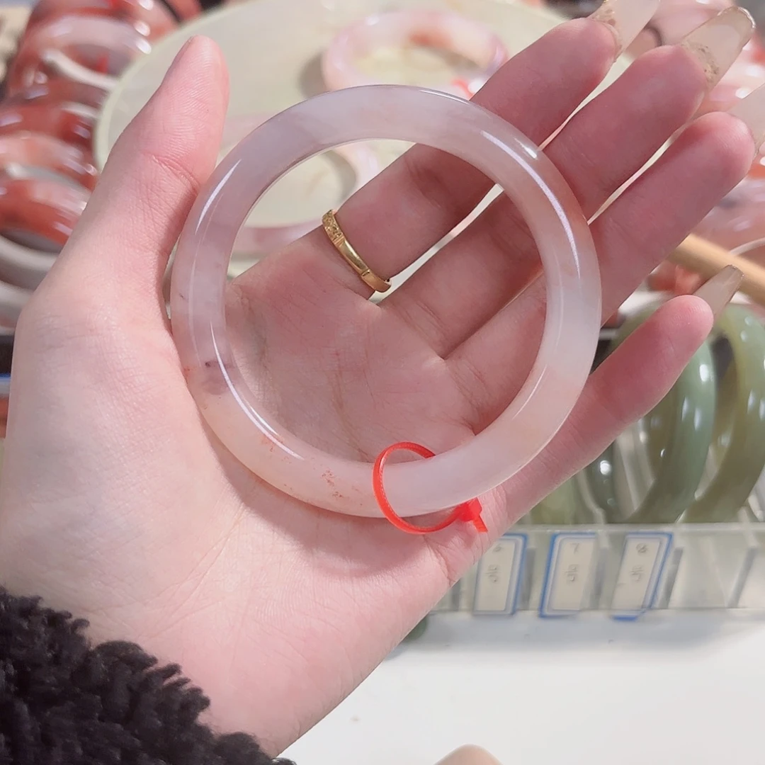 石英质玉手镯未镶嵌冉*