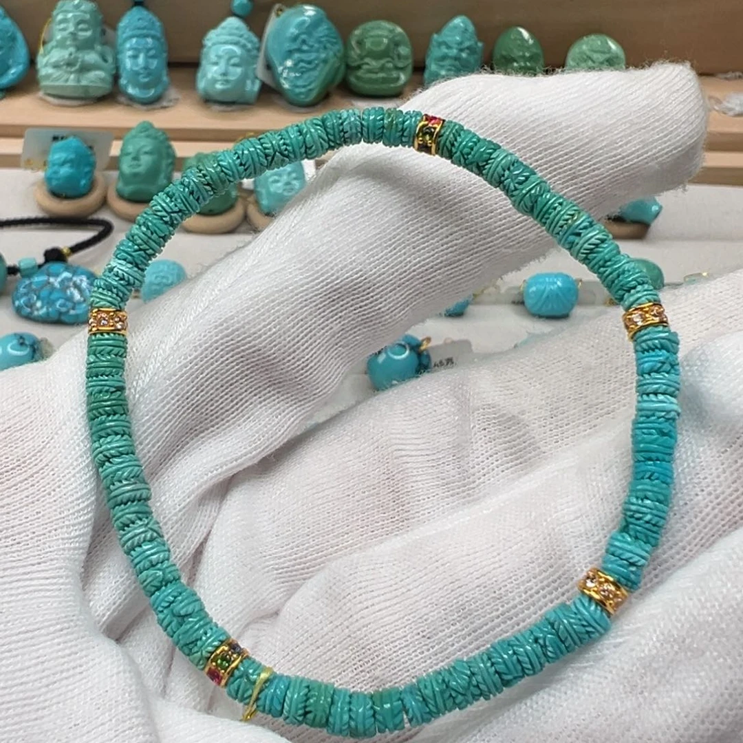 绿松石配饰未镶嵌