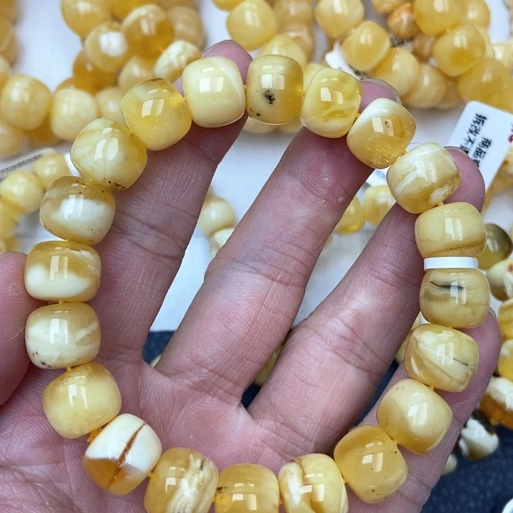 琥珀未镶嵌珠宝奇石5