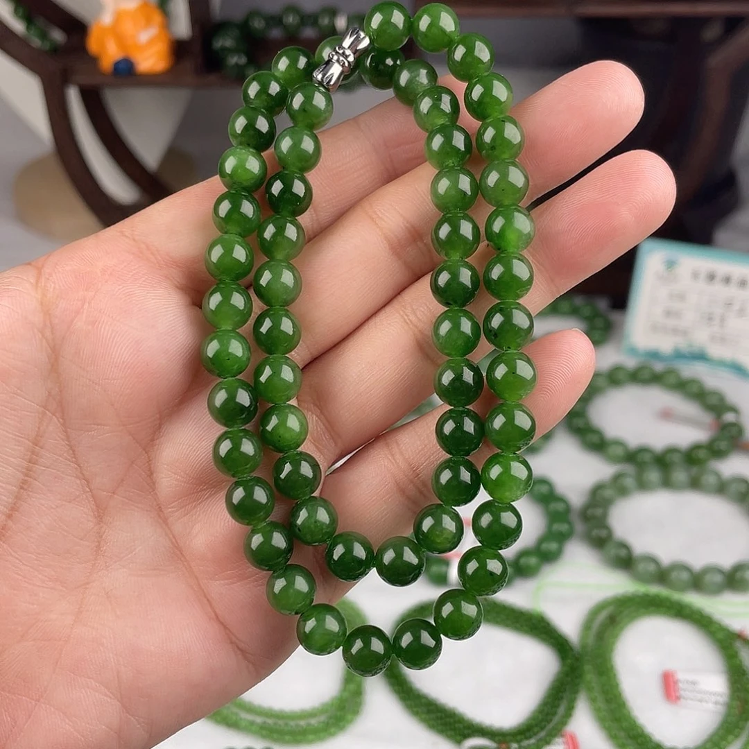 和田玉未镶嵌颈饰菠菜绿卡8