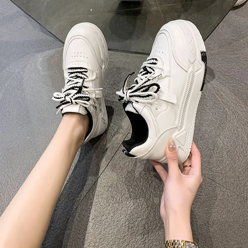 春秋新款ins风女鞋低帮韩系休闲厚底增高百搭板鞋小白鞋时尚简约