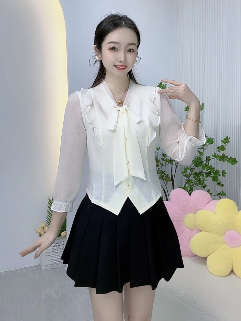 依琳推荐 设计感v领绑带蝴蝶结雪纺女春装2025春季新款洋气上衣