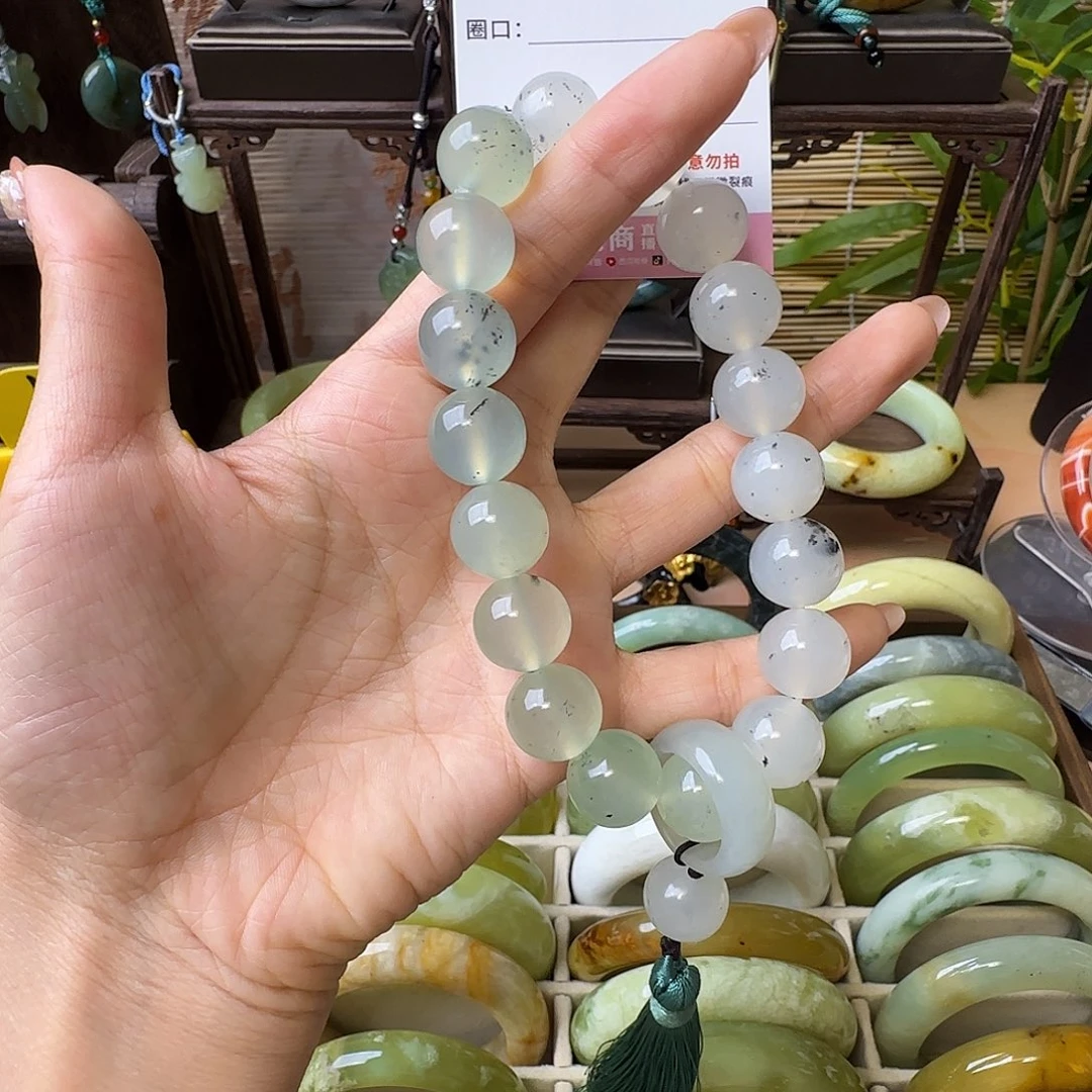 蛇纹石玉未镶嵌手镯遥*