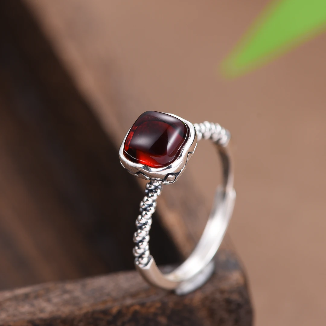 S925银血珀编织方糖戒指