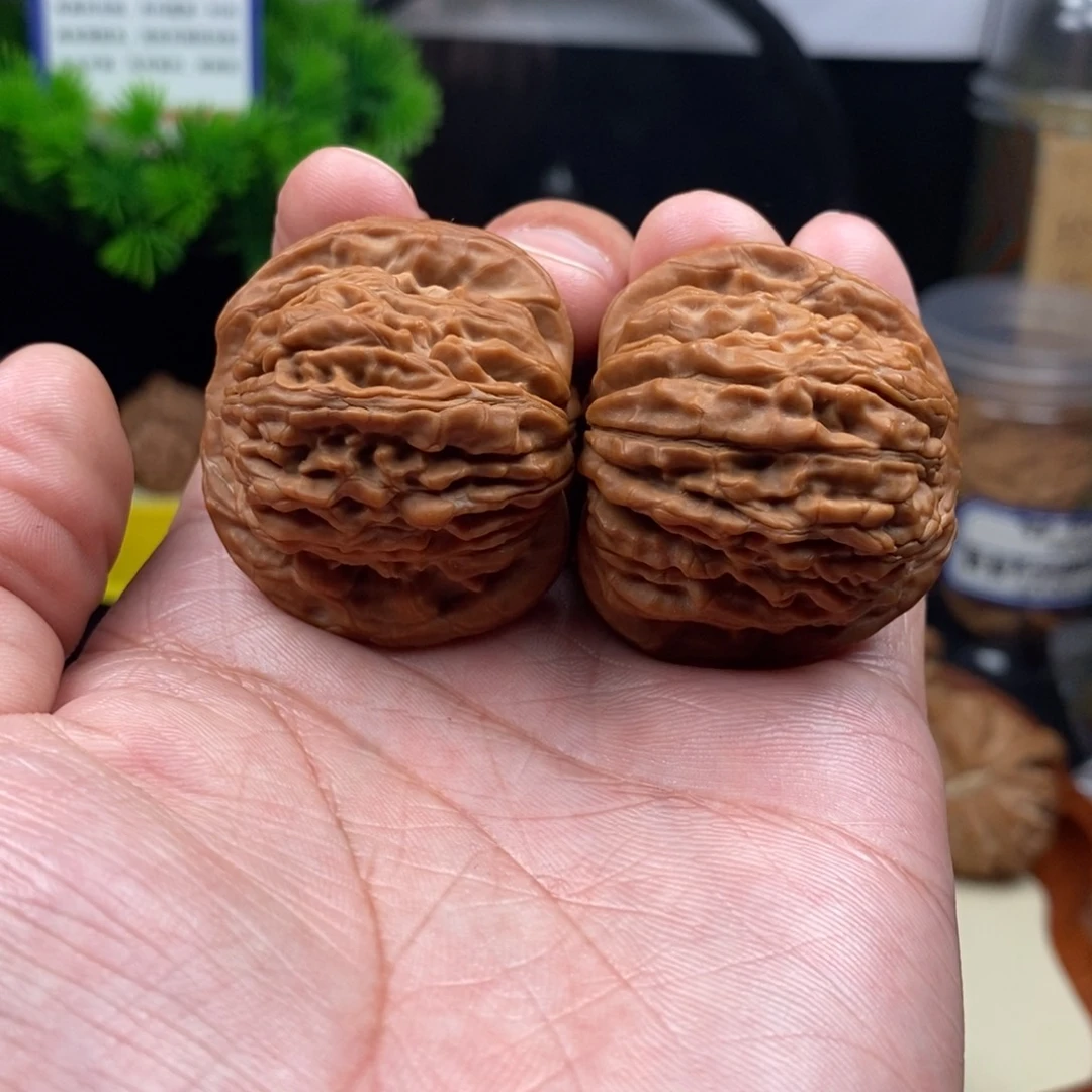 文玩核桃把件汉高楼40