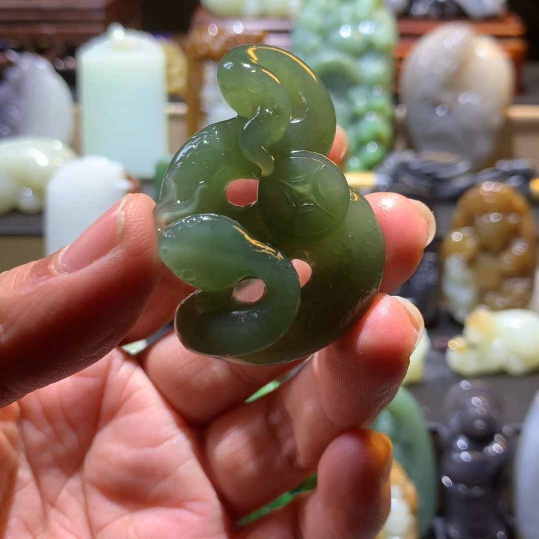 和田玉未镶嵌挂件