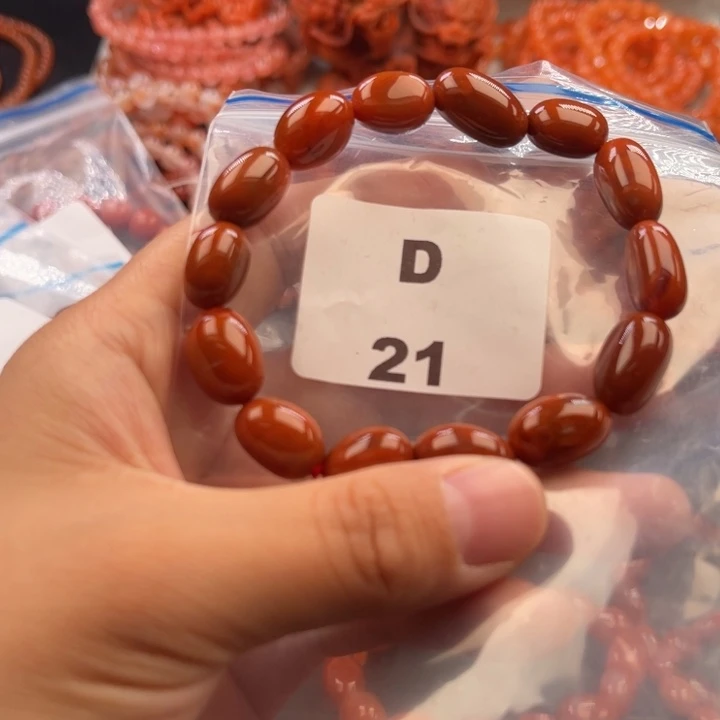 南红玛瑙未镶嵌多样性发货默认微瑕称重10mm