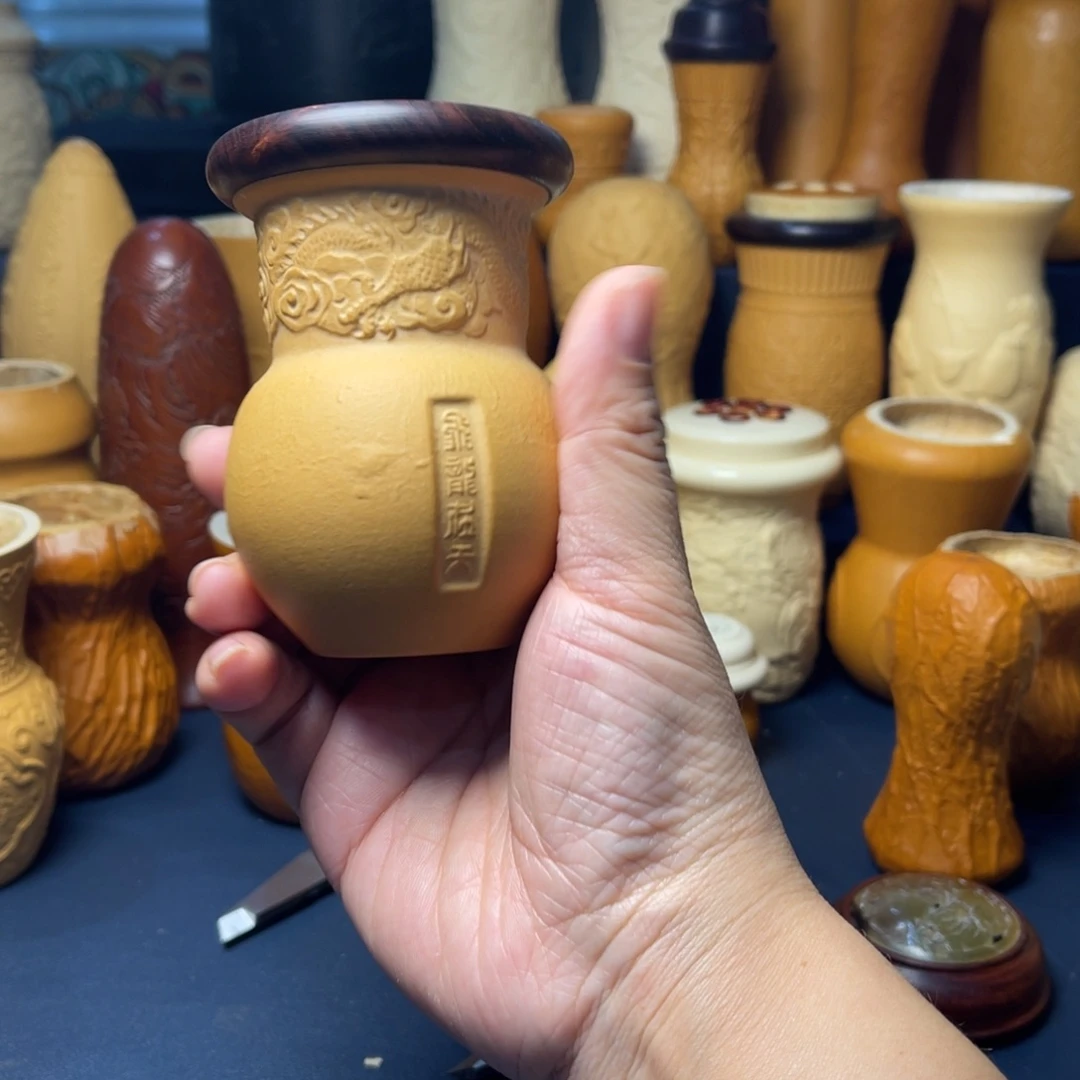 三哥张庆来黑白虫器形