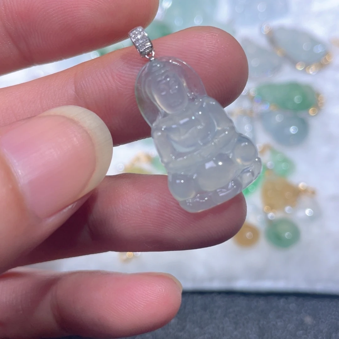 颈饰18K金镶嵌翡翠翡翠