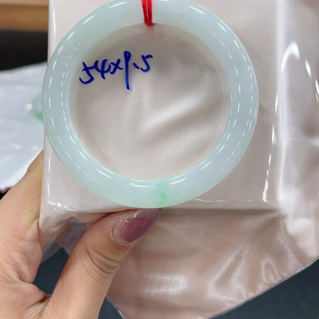 未镶嵌手镯翡翠翡翠