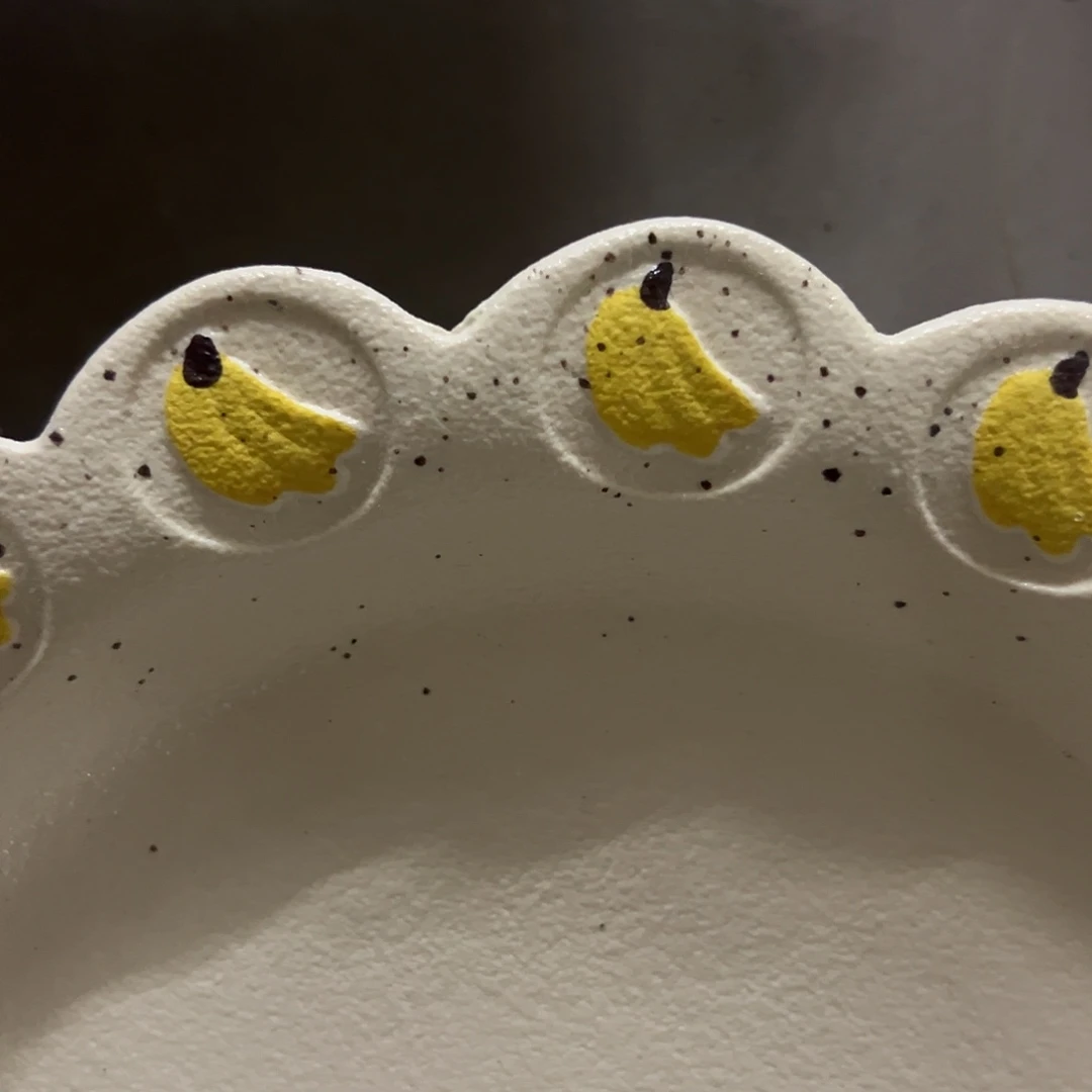 搪瓷微瑕香蕉十寸盘一个