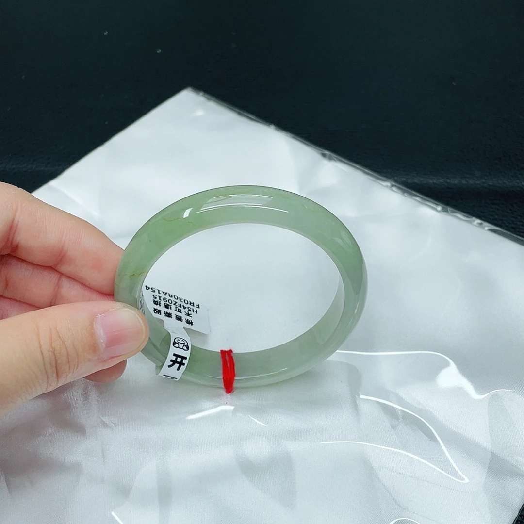 翡翠手镯未镶嵌正54.2