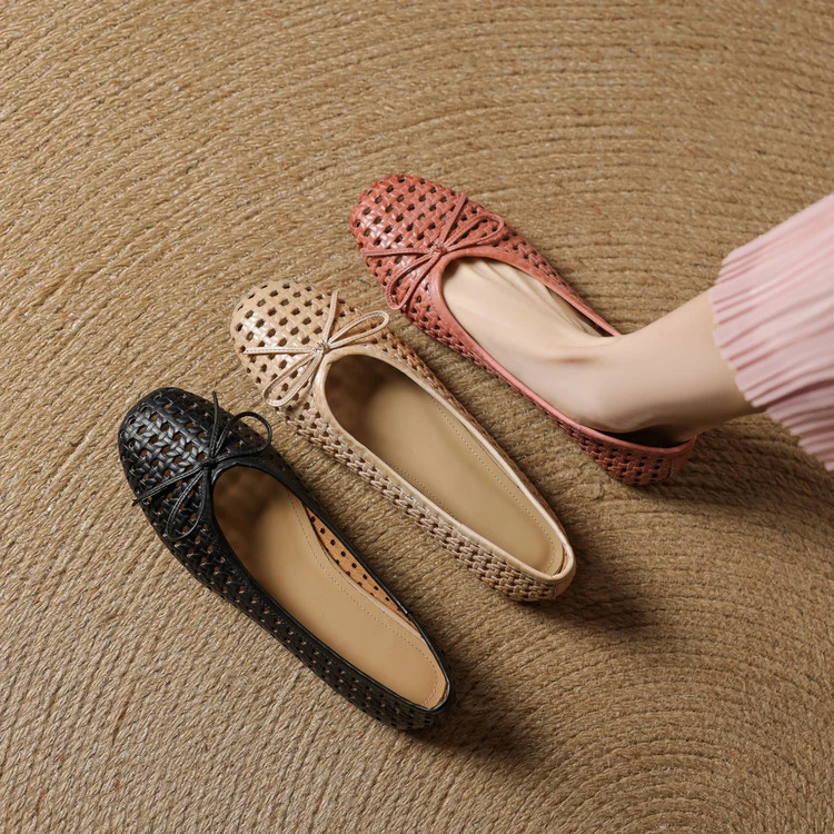[1cm] 甜美蝴蝶结简约百搭浅口玛丽珍鞋春季韩版时尚镂空单鞋1129