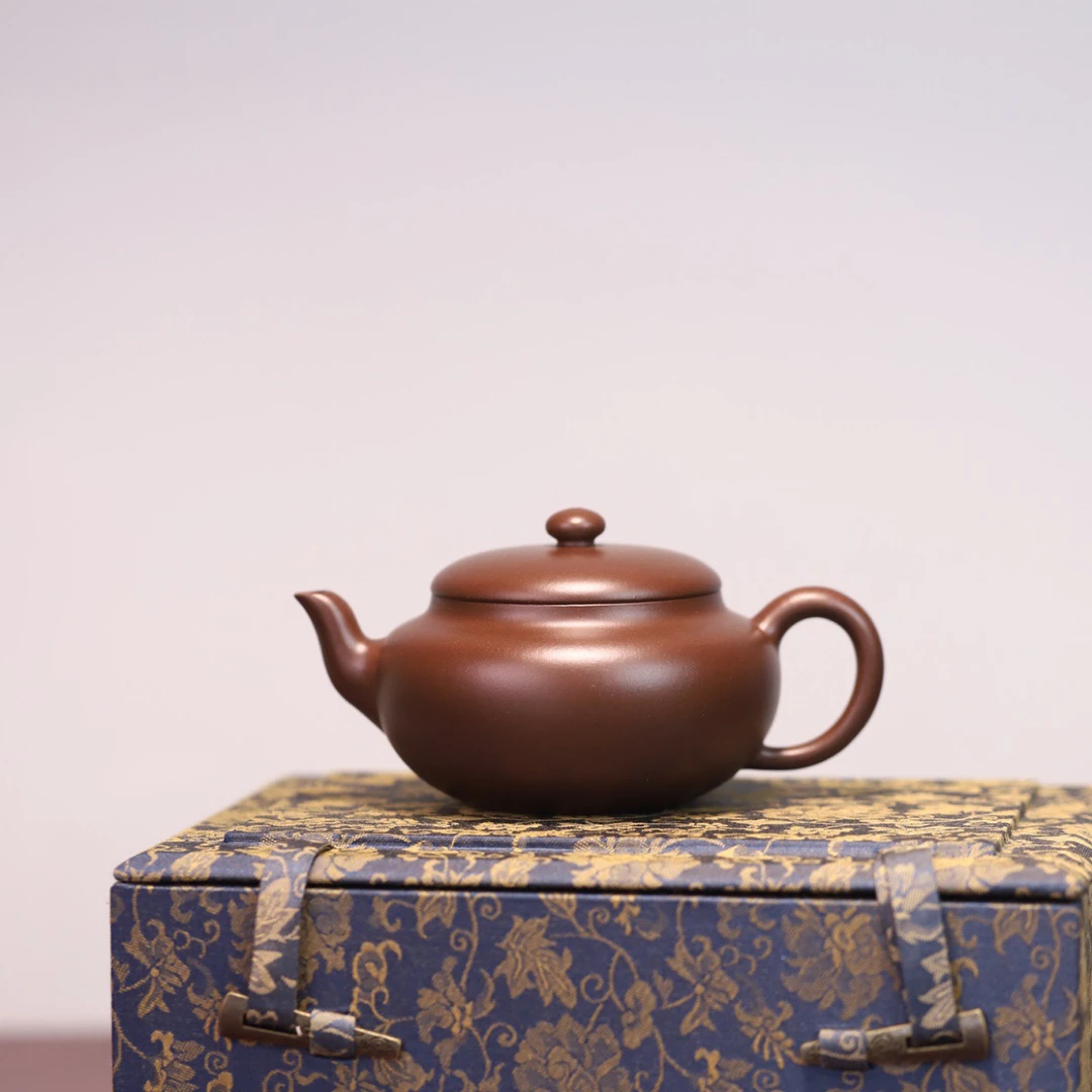 聚缘·全手工 ·撇口设计·内推14孔出 容量200cc/极品老紫泥