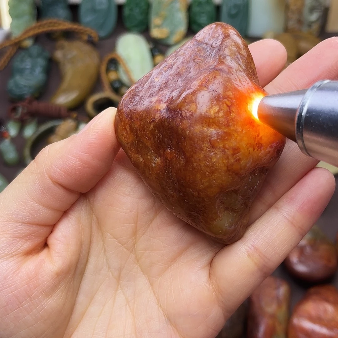 岫岩河磨玉（透闪石质玉）未镶嵌颈饰